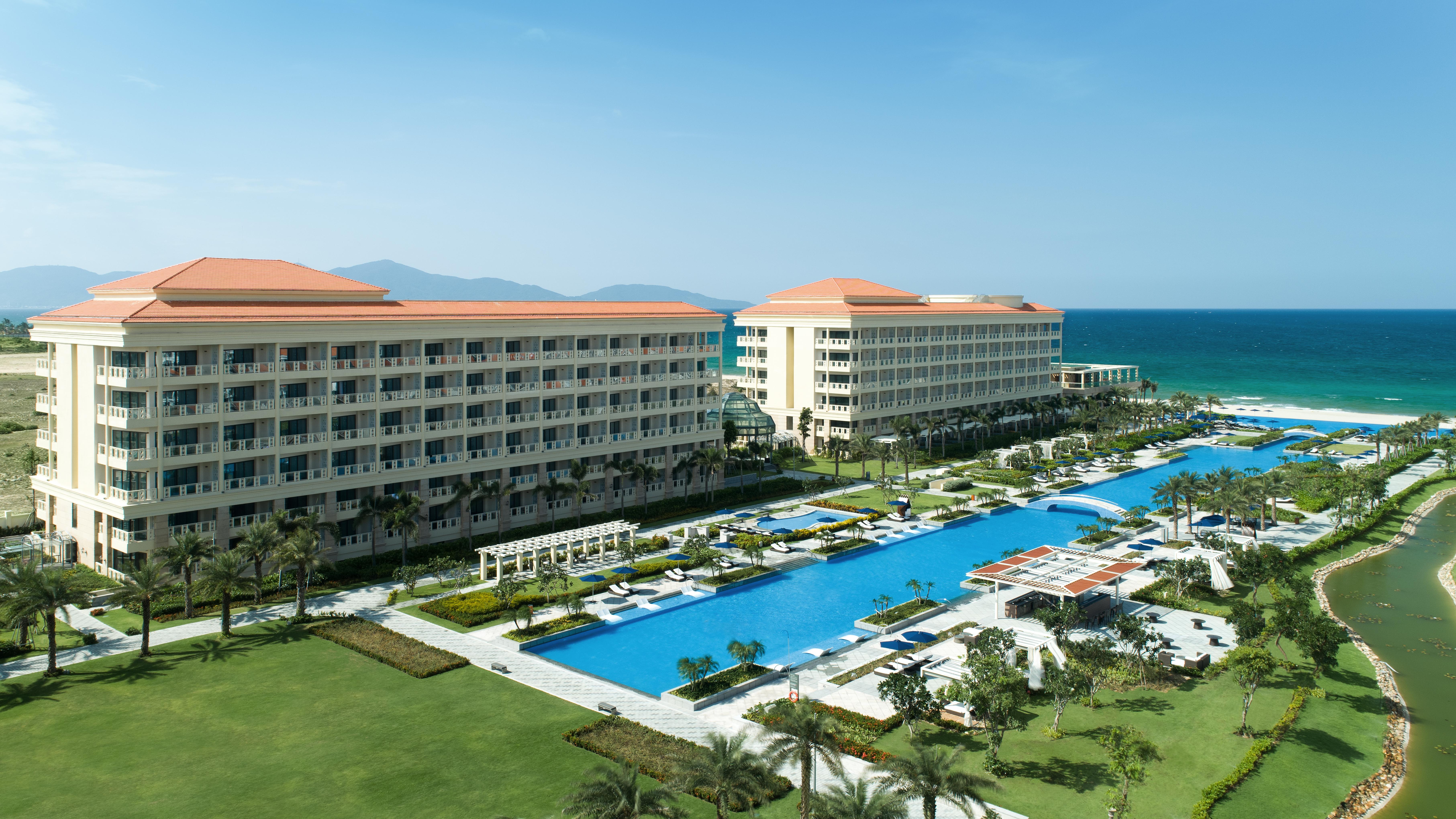 Sheraton Grand Danang Resort & Convention Center Esterno foto